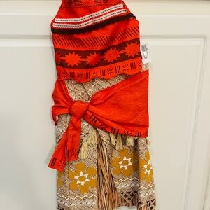 Like new! Disney Issued Moana Costume Size 5/6